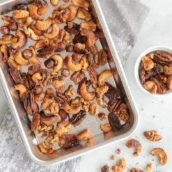 Nordic Ware Hoge Bakplaat 23,6 X 15,9 Cm Aluminium -Rhythm & Rizz 47400 beauty nuts 780x780