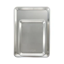 Nordic Ware Naturals Half Sheet & Quarter Sheet Bakplaat 2-delig