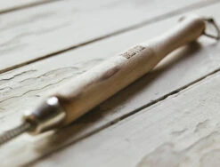 Delivita Pizza-oven Reinigingsborstel 7 Delivita Pizza-oven Reinigingsborstel -Rhythm & Rizz brush 3 1410x1076 crop center