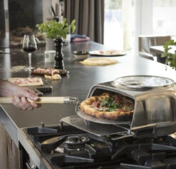 Oldenhof Fernus Stovetop Pizzaoven Rvs -Rhythm & Rizz pizzaschep silver